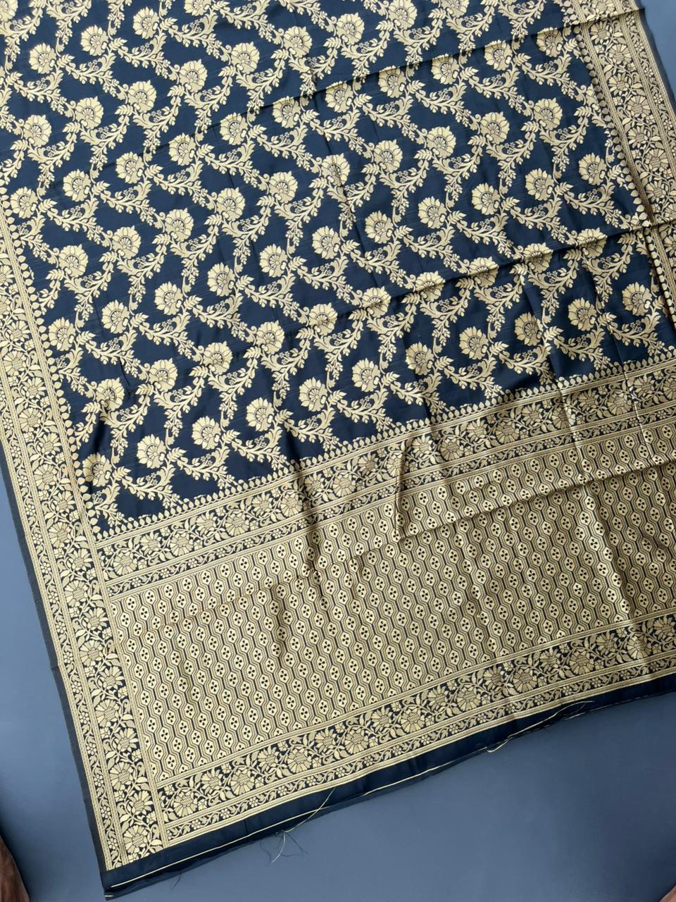 black lichi silk saree